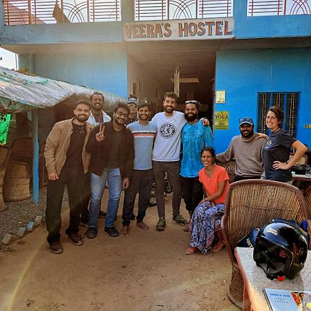 פושקאר Veera'S Hostel מראה חיצוני תמונה