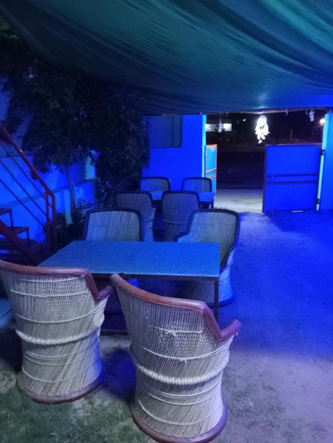 פושקאר Veera'S Hostel מראה חיצוני תמונה